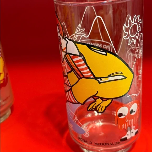 American Vintage Character Glass Set - Multicolor McDonald’s - Picture 12 of 13